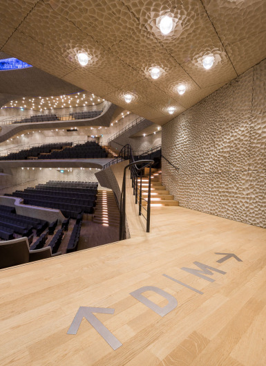 Großer Saal - Architekturfotografie und Leitsystem der Elbphilharmonie