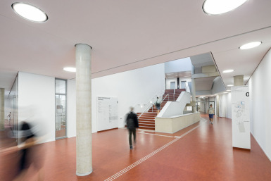 Architekturfotografie Foyer der Universitätsbibliothek Marburg